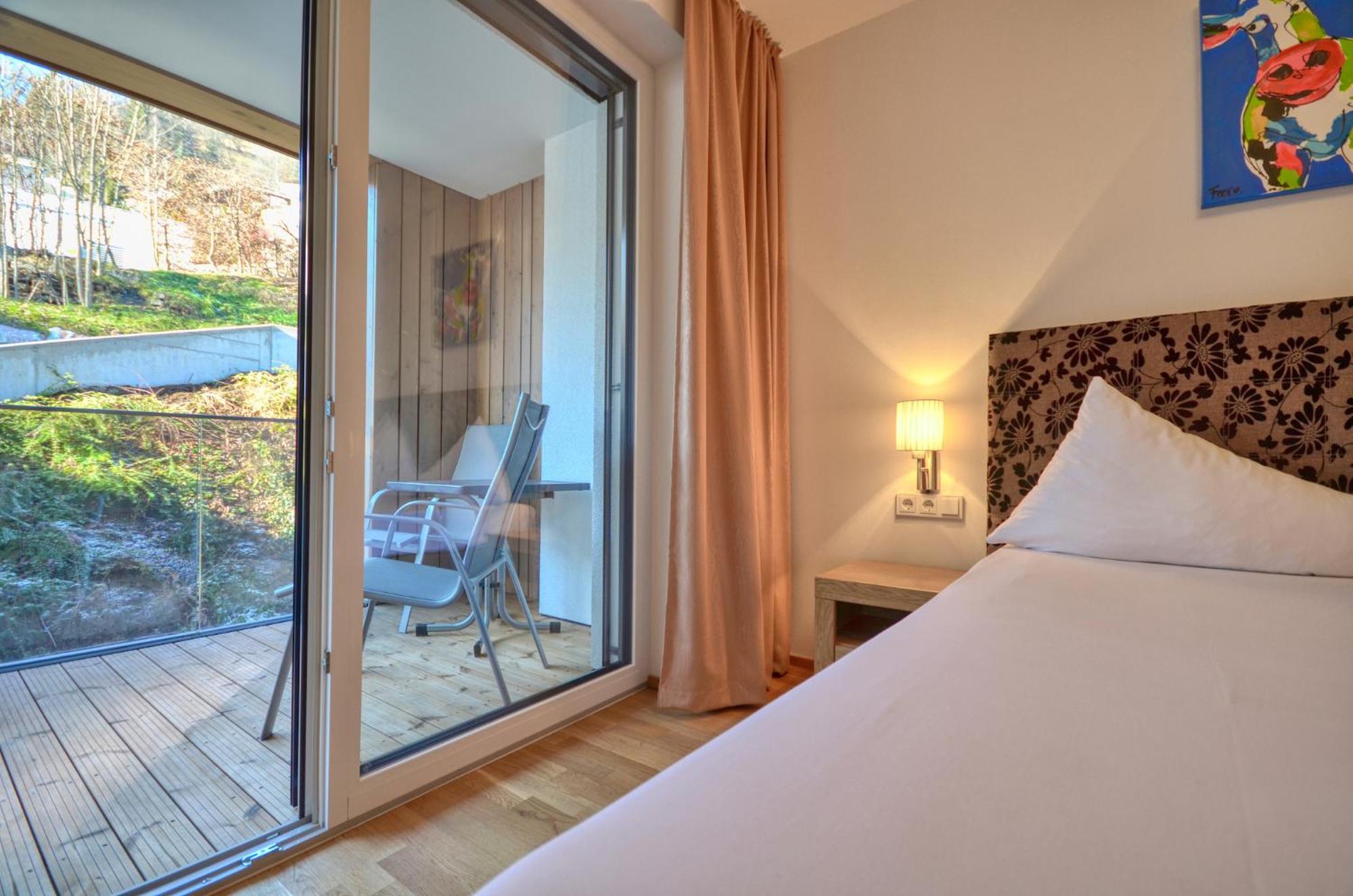 Alpin & Seeresort Top 10 - By Alpen Apartments เซลล์อัมเซ ภายนอก รูปภาพ