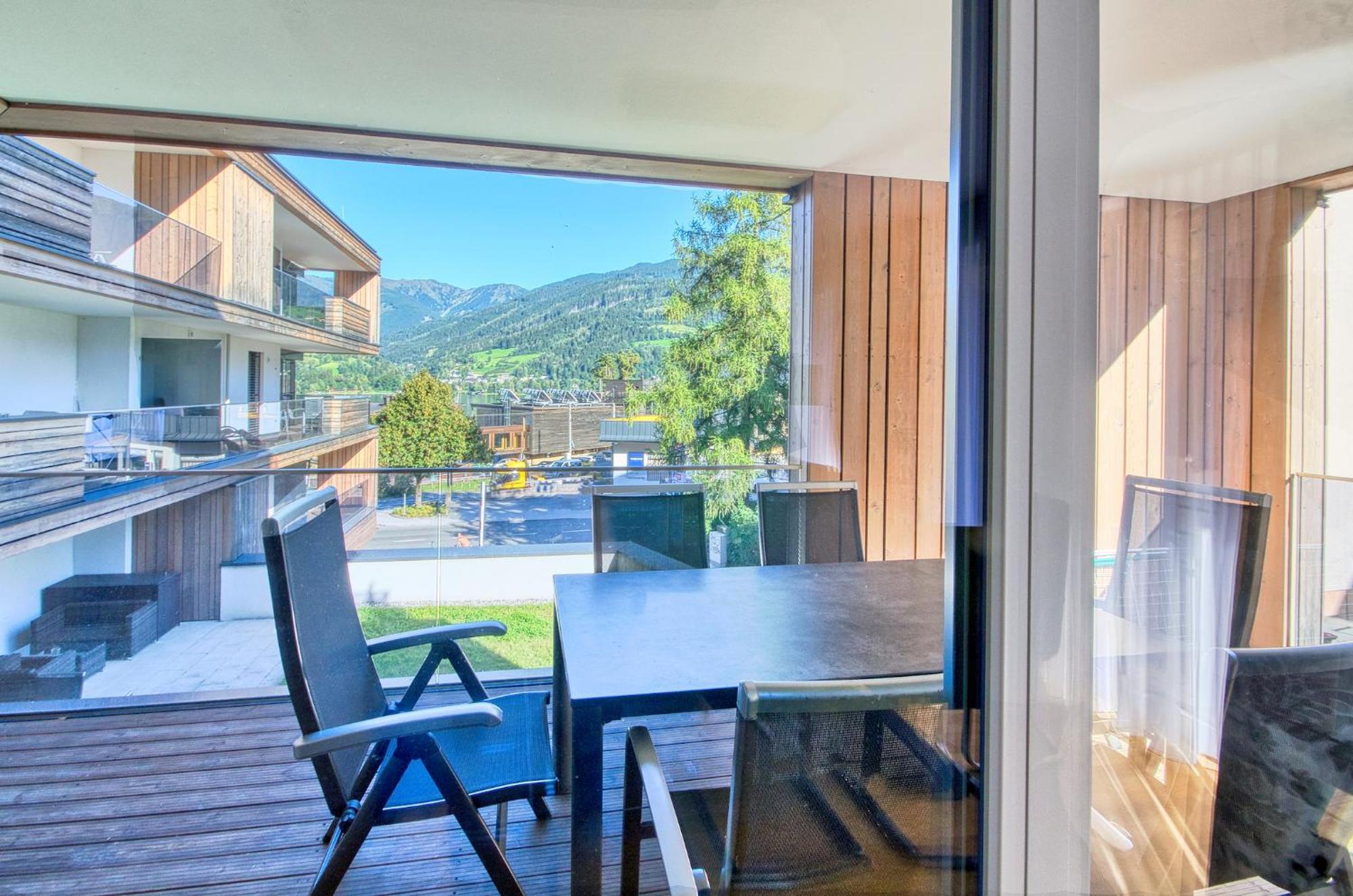 Alpin & Seeresort Top 10 - By Alpen Apartments เซลล์อัมเซ ภายนอก รูปภาพ